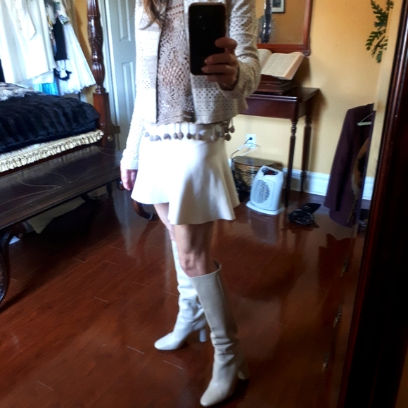 Zara winter white mini skirt - Picture 3 of 7